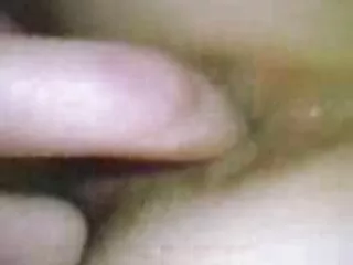 彼女は性交padosan初めてセクシーなビデオでシャワーとベッドに行きます